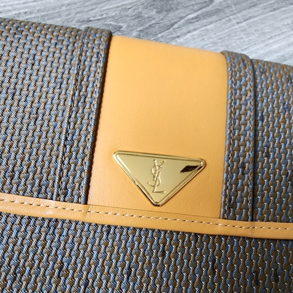 Yves Saint Laurent YSL Vintage Clutch - Picture 2 of 14